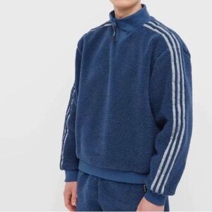Like new Adidas men’s originals Blondey Sherpa Blue Zip Up Sweatershirt  Size:M